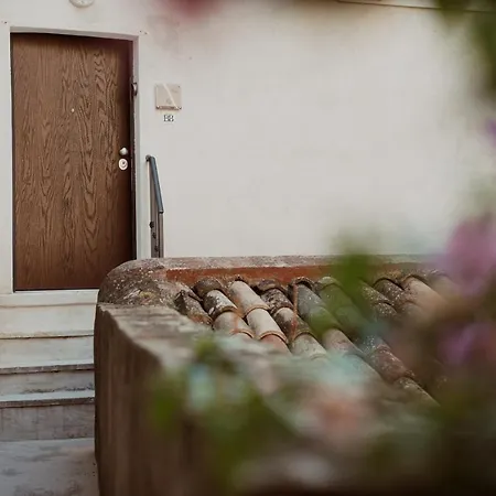 La Torre Bed & Breakfast 3*